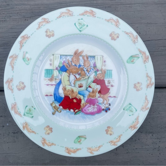4 X Bunnykins by Royal Doulton 8” bone china plates - Picture 9 of 12